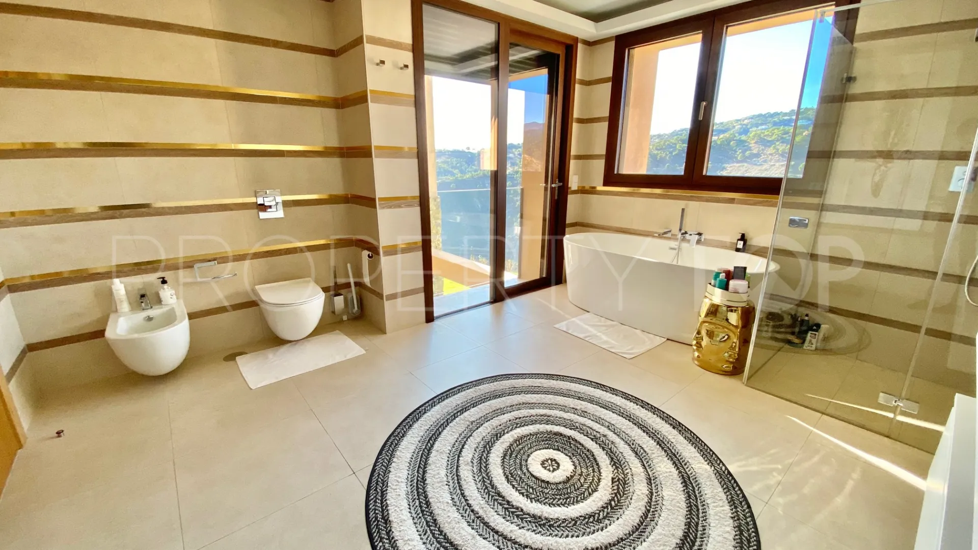 Apartamento a la venta en Real de La Quinta