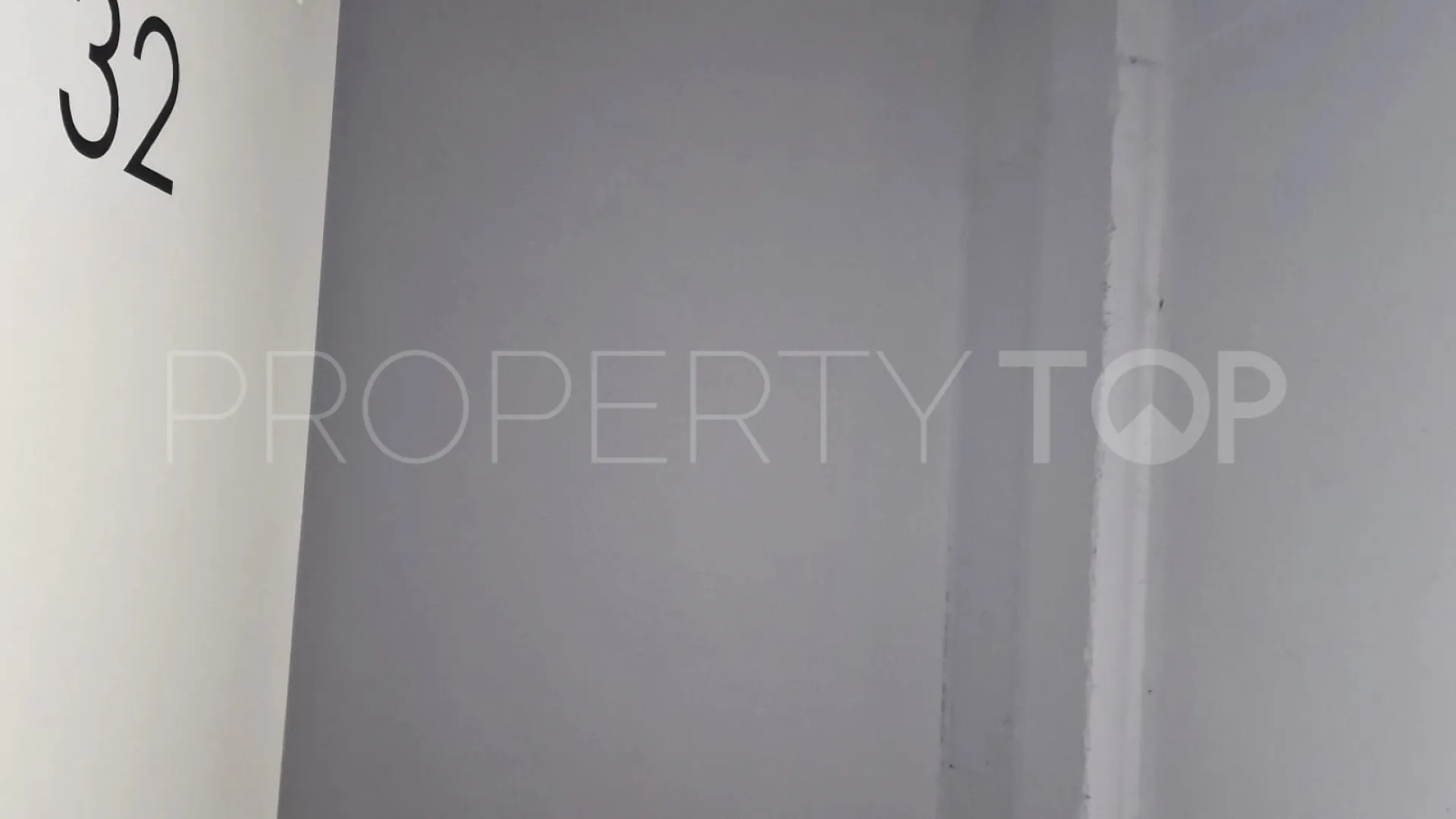 Buy ground floor apartment in Las Joyas
