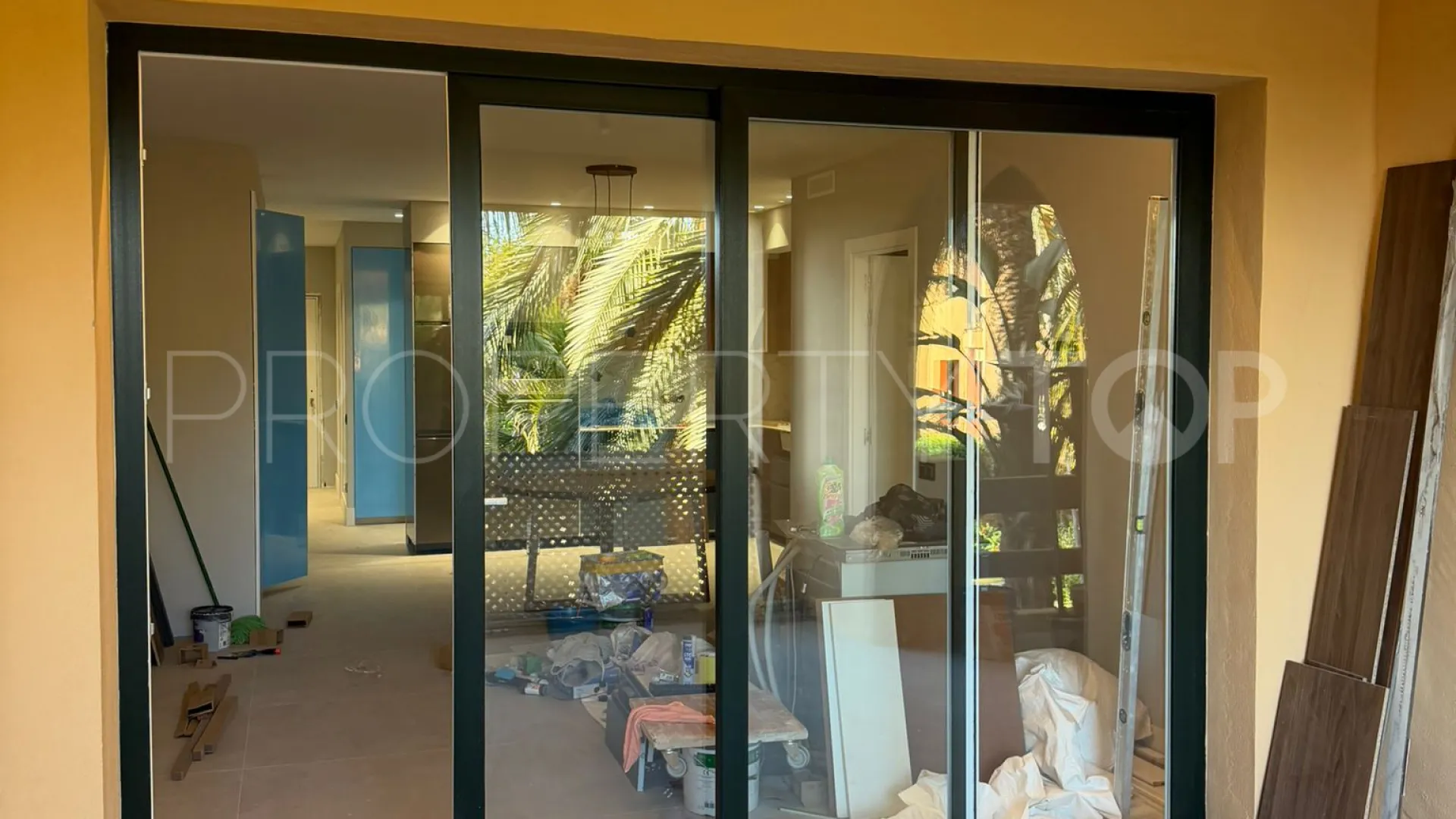 3 bedrooms apartment for sale in Benamara