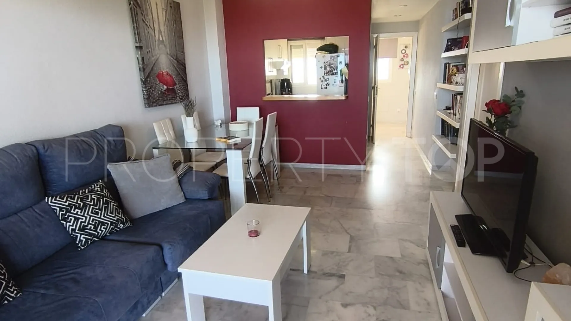 Apartamento de 3 dormitorios a la venta en Doña Julia