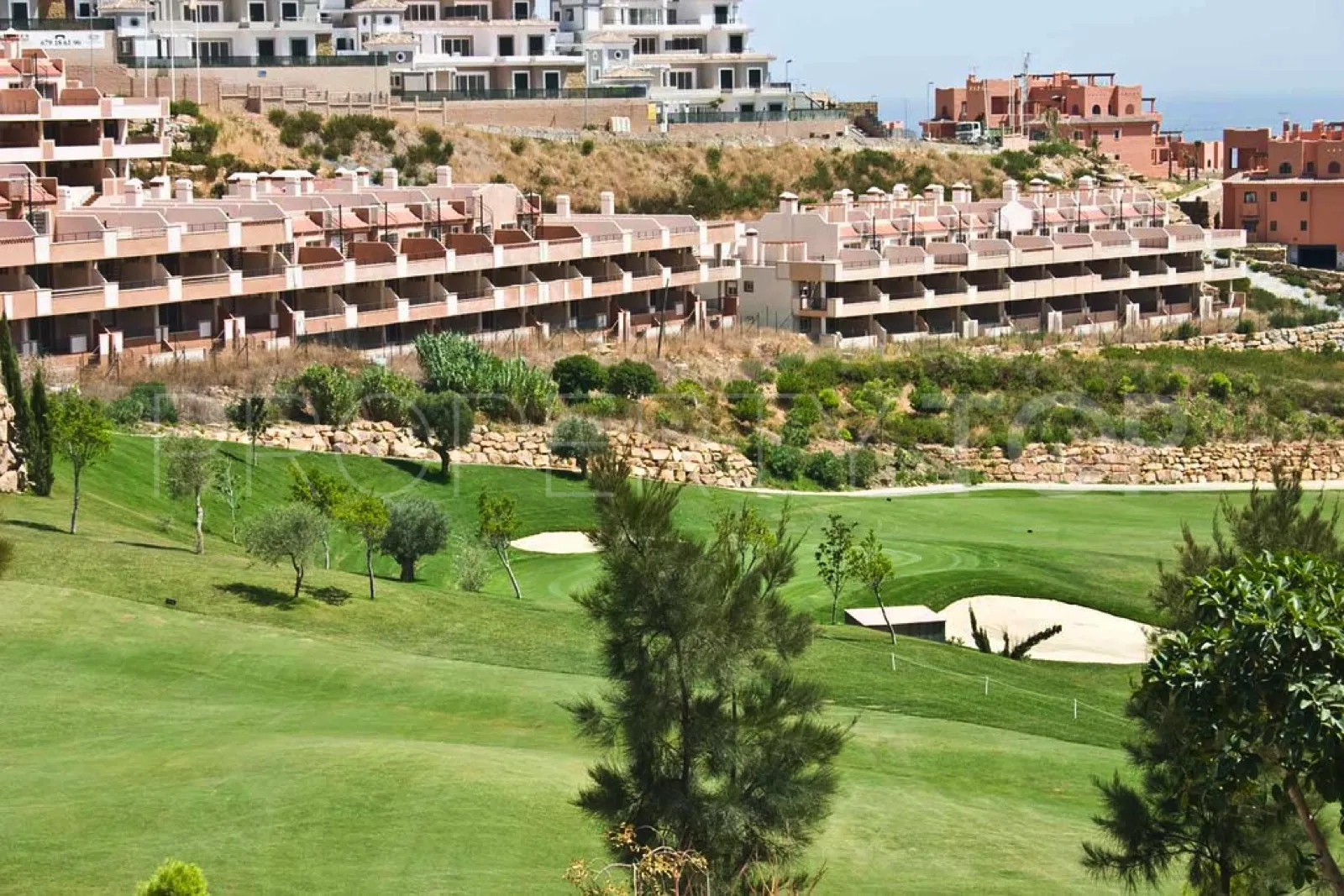 Apartamento de 3 dormitorios a la venta en Doña Julia