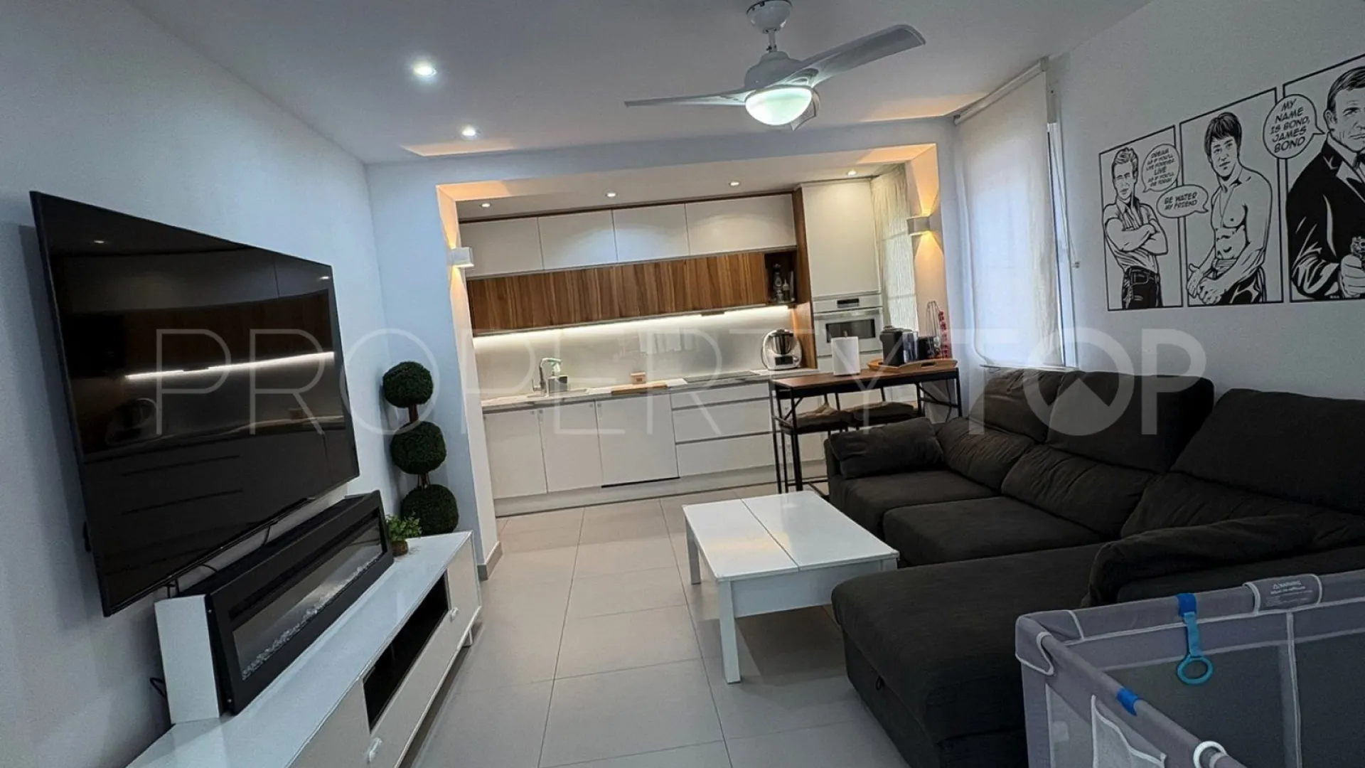 Comprar apartamento planta baja en Marbella Centro con 2 dormitorios