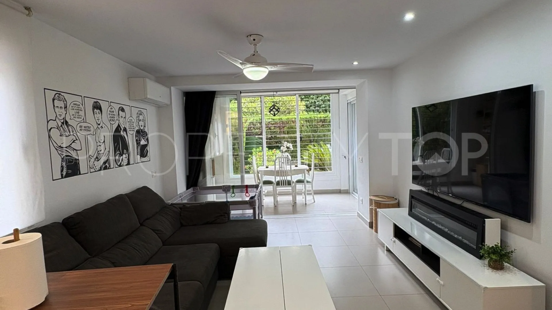 Comprar apartamento planta baja en Marbella Centro con 2 dormitorios