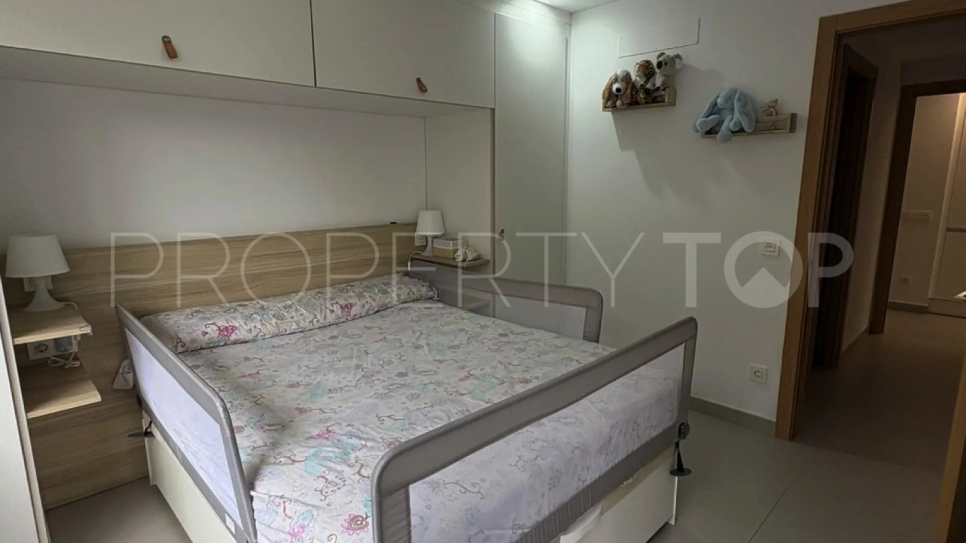Comprar apartamento planta baja en Marbella Centro con 2 dormitorios