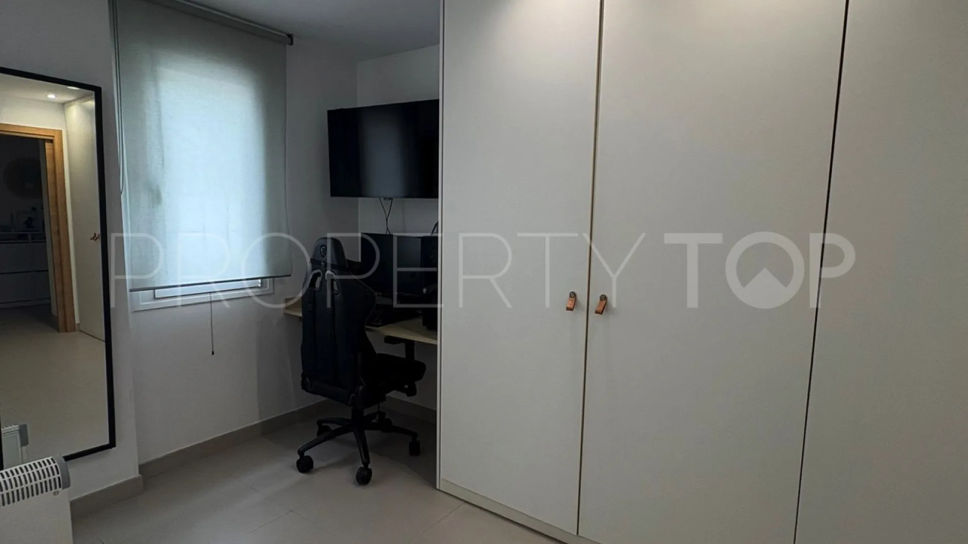 Comprar apartamento planta baja en Marbella Centro con 2 dormitorios