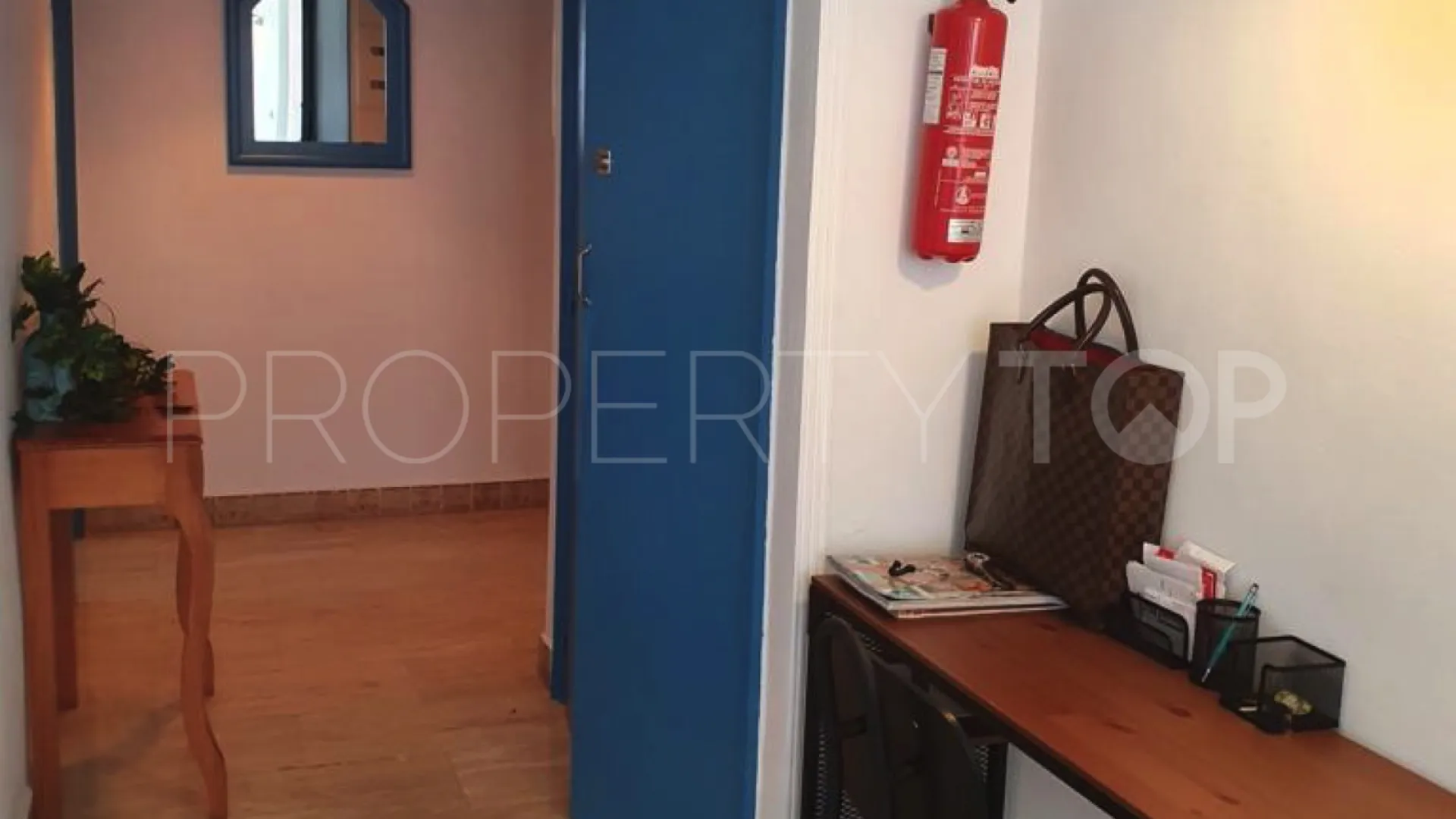 Se vende apartamento en Ricardo Soriano de 3 dormitorios