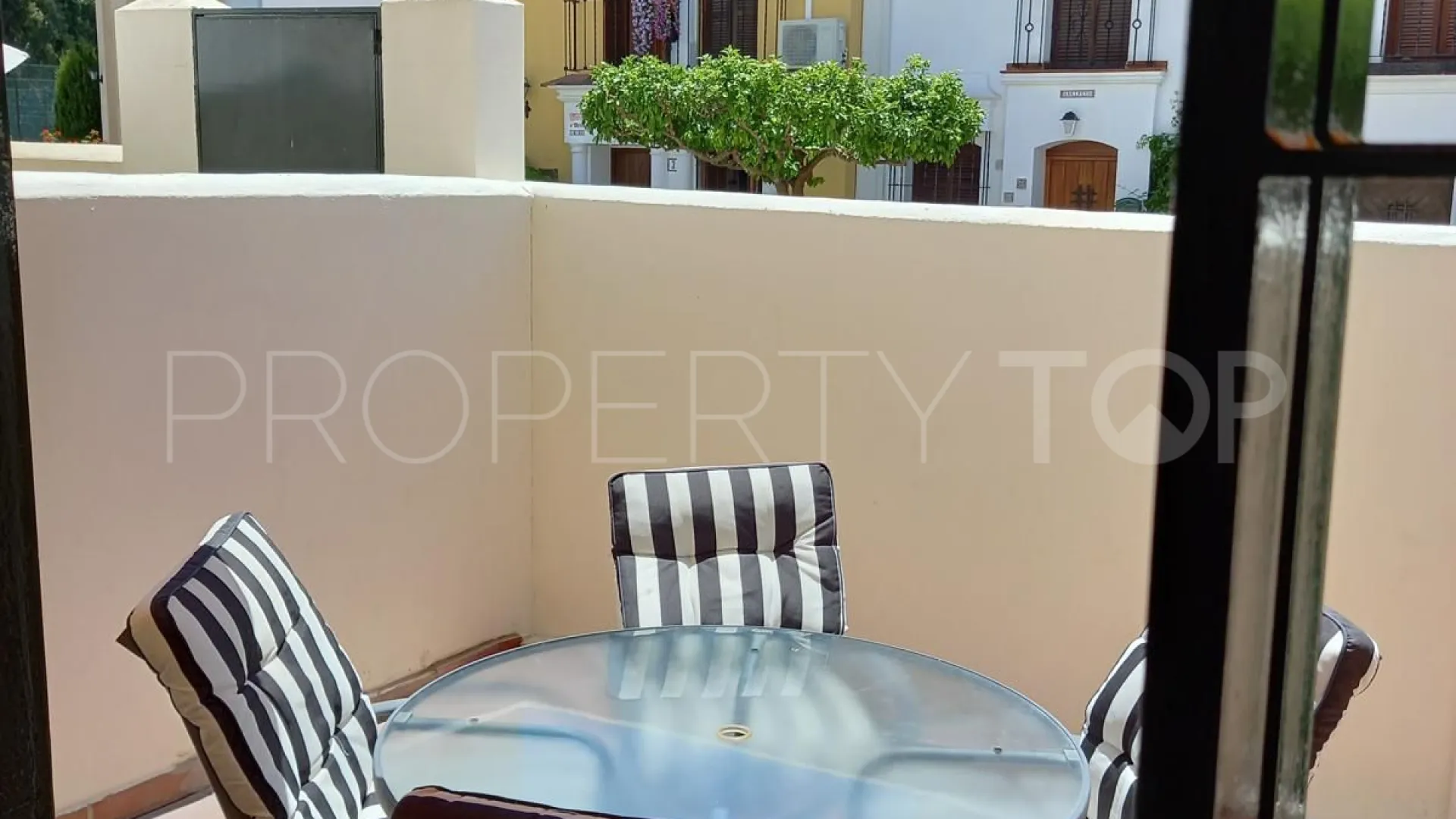 Adosado a la venta en Punta Plata con 3 dormitorios