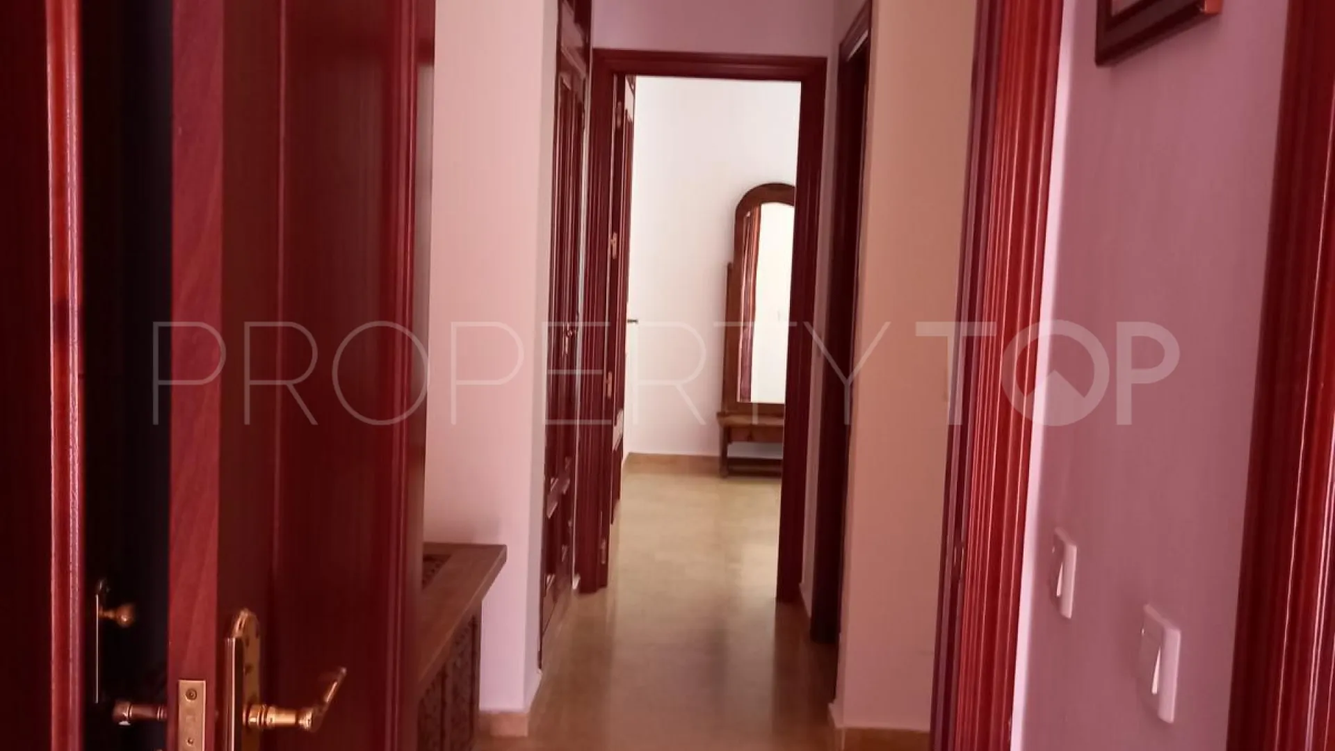 Adosado a la venta en Punta Plata con 3 dormitorios