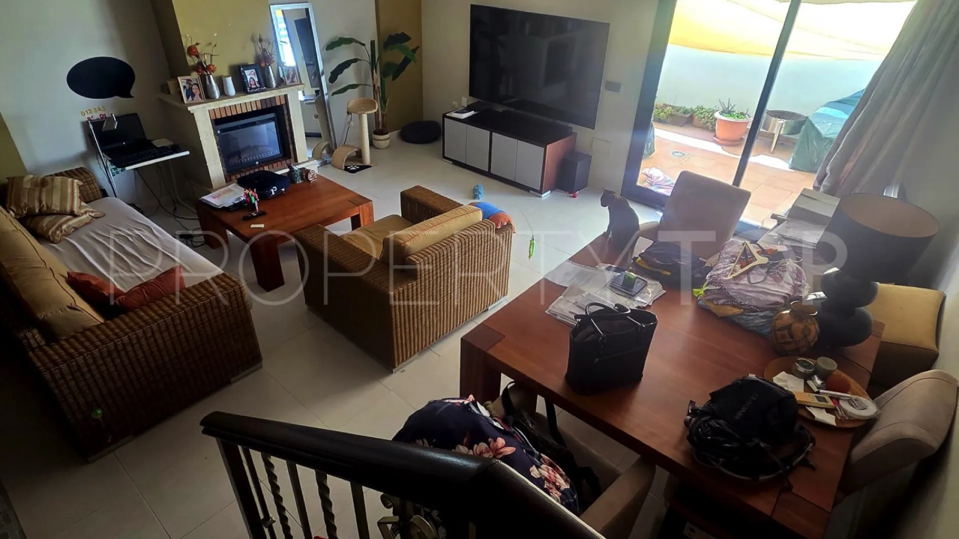 Se vende pareado de 3 dormitorios en Calvario
