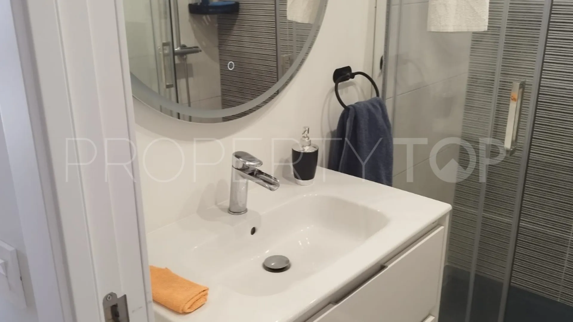 For sale Guadalmansa Playa semi detached house