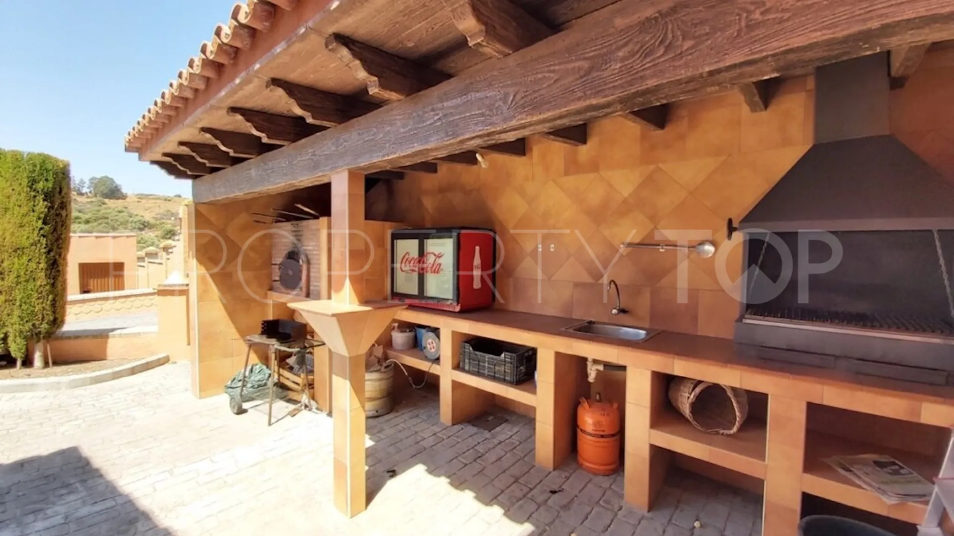 For sale villa with 6 bedrooms in Guadalobon