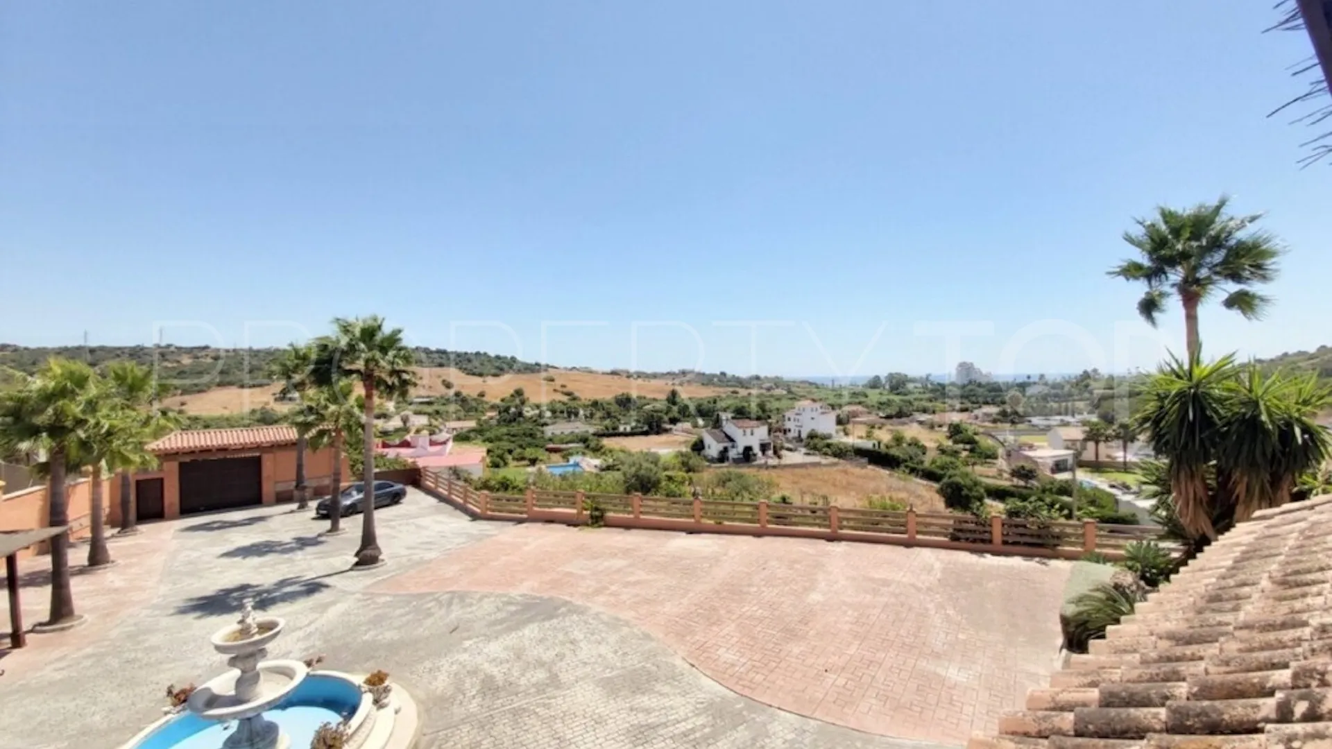 For sale villa with 6 bedrooms in Guadalobon