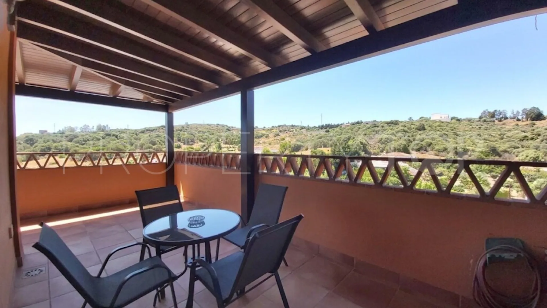 For sale villa with 6 bedrooms in Guadalobon