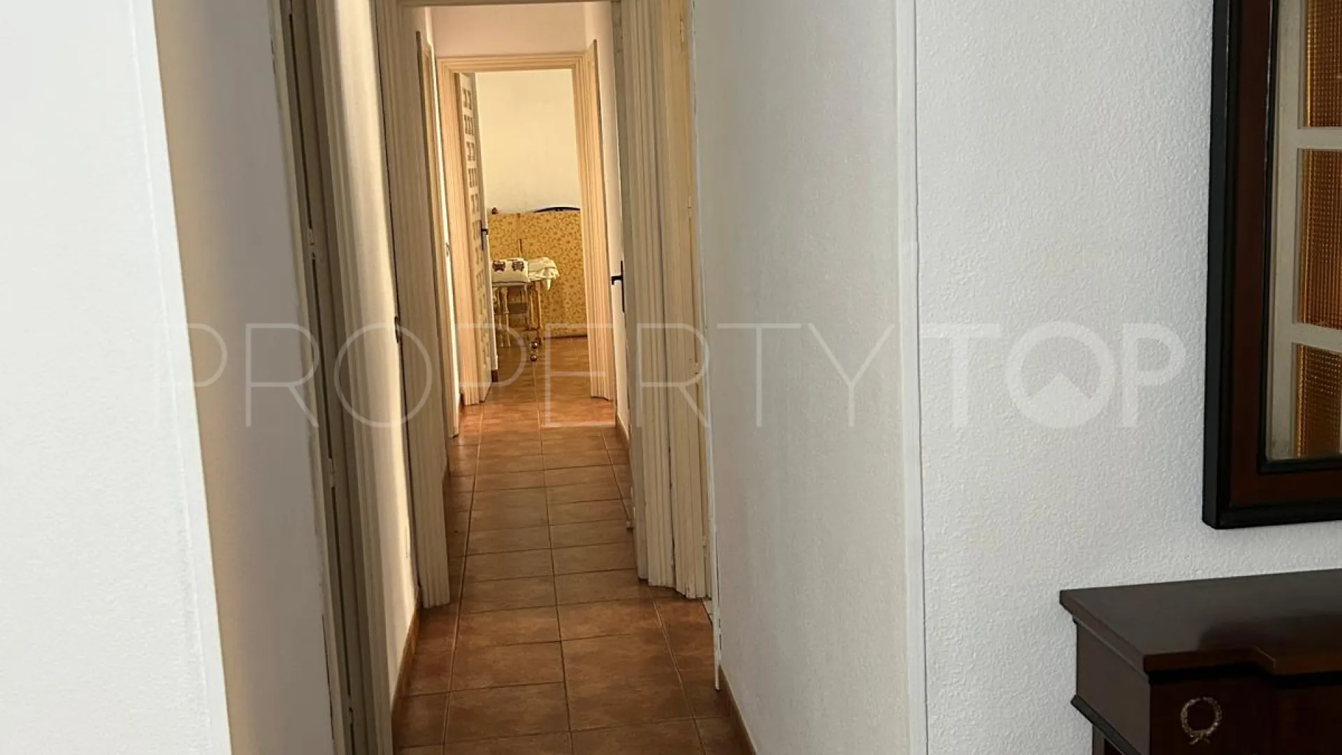 For sale apartment in Marbella with 3 bedrooms