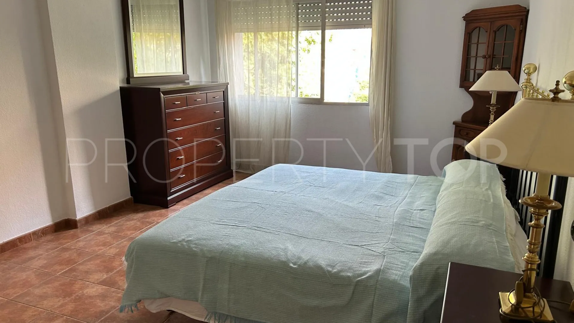 For sale apartment in Marbella with 3 bedrooms