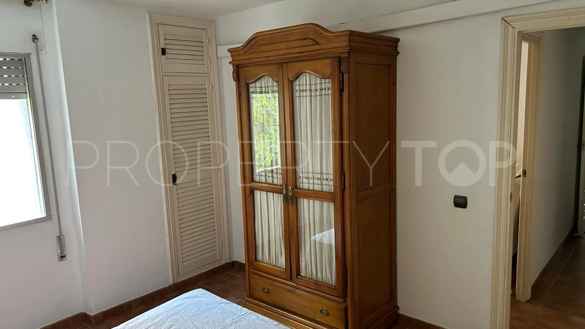 For sale apartment in Marbella with 3 bedrooms