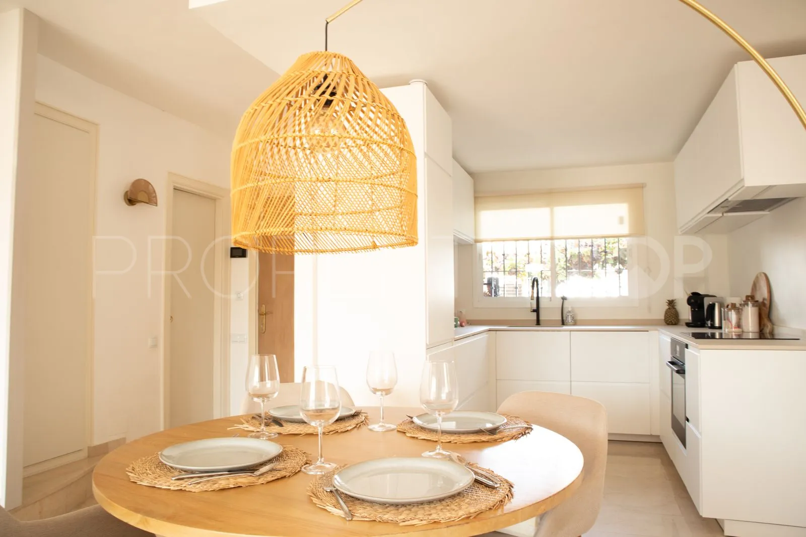 Se vende pareado con 4 dormitorios en Rodeo Alto