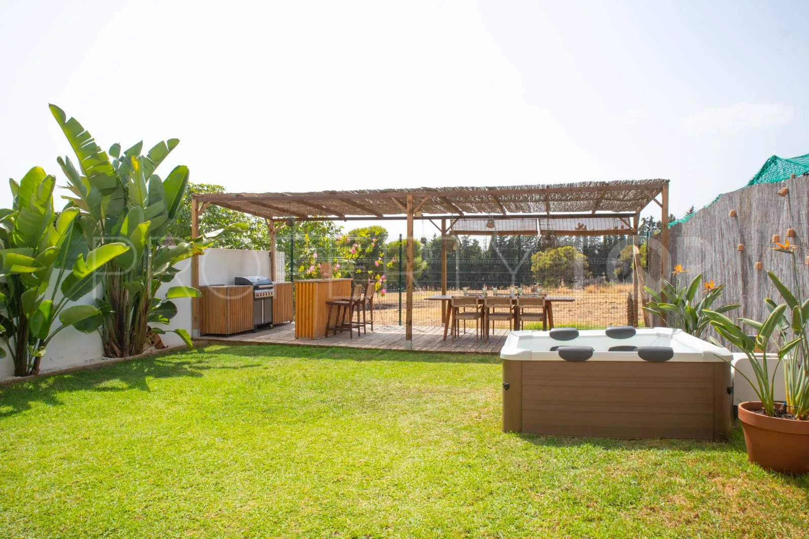 Se vende pareado con 4 dormitorios en Rodeo Alto