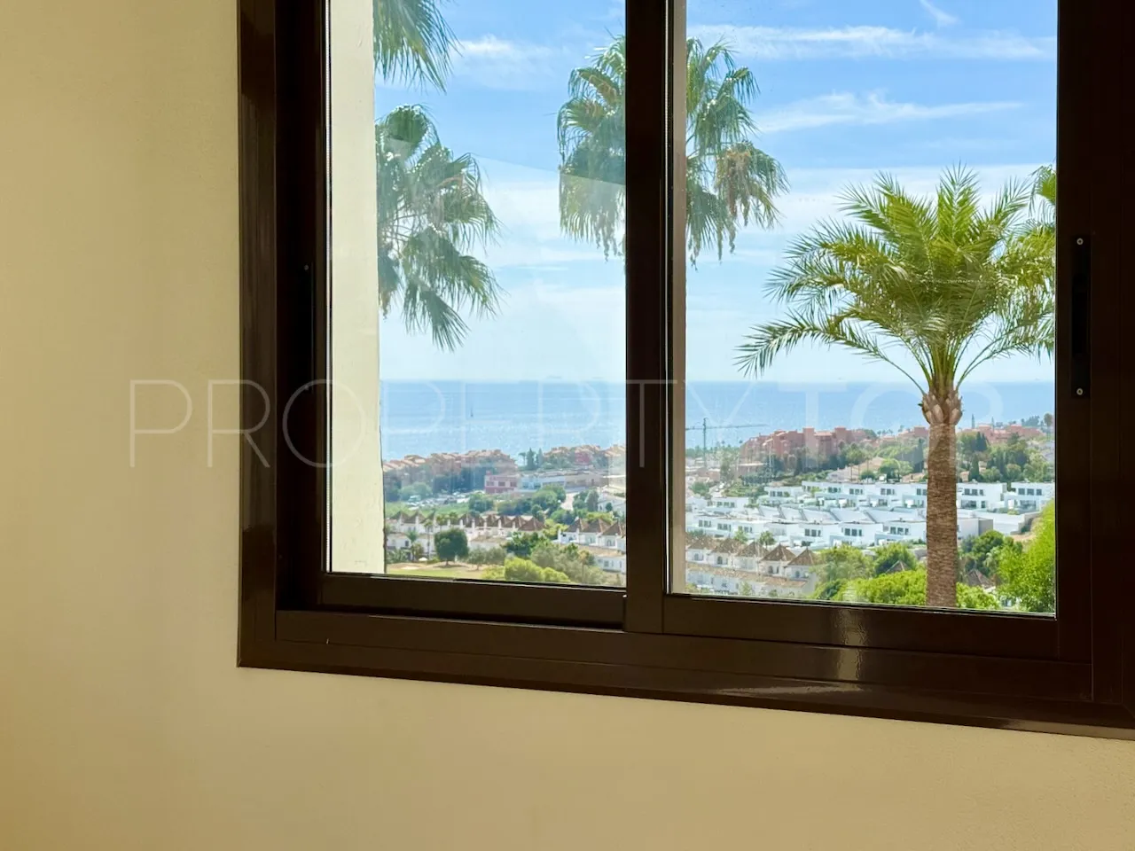 Apartamento en venta en La Duquesa