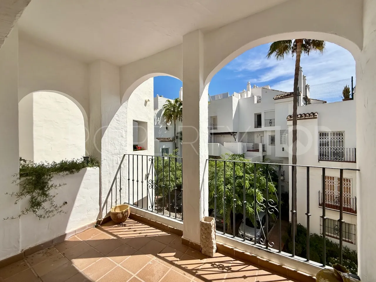 Apartamento en venta en La Duquesa