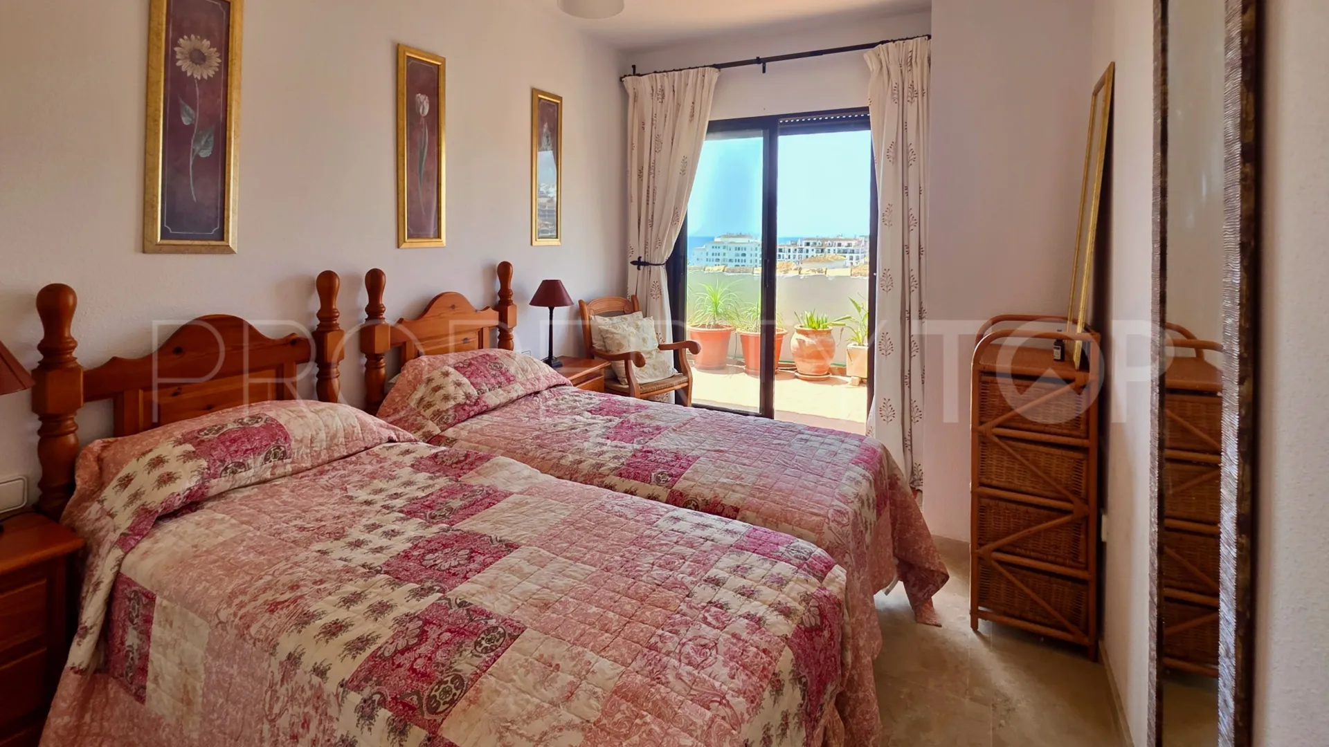 Marina Duquesa, Ático en venta de 3 dormitorios