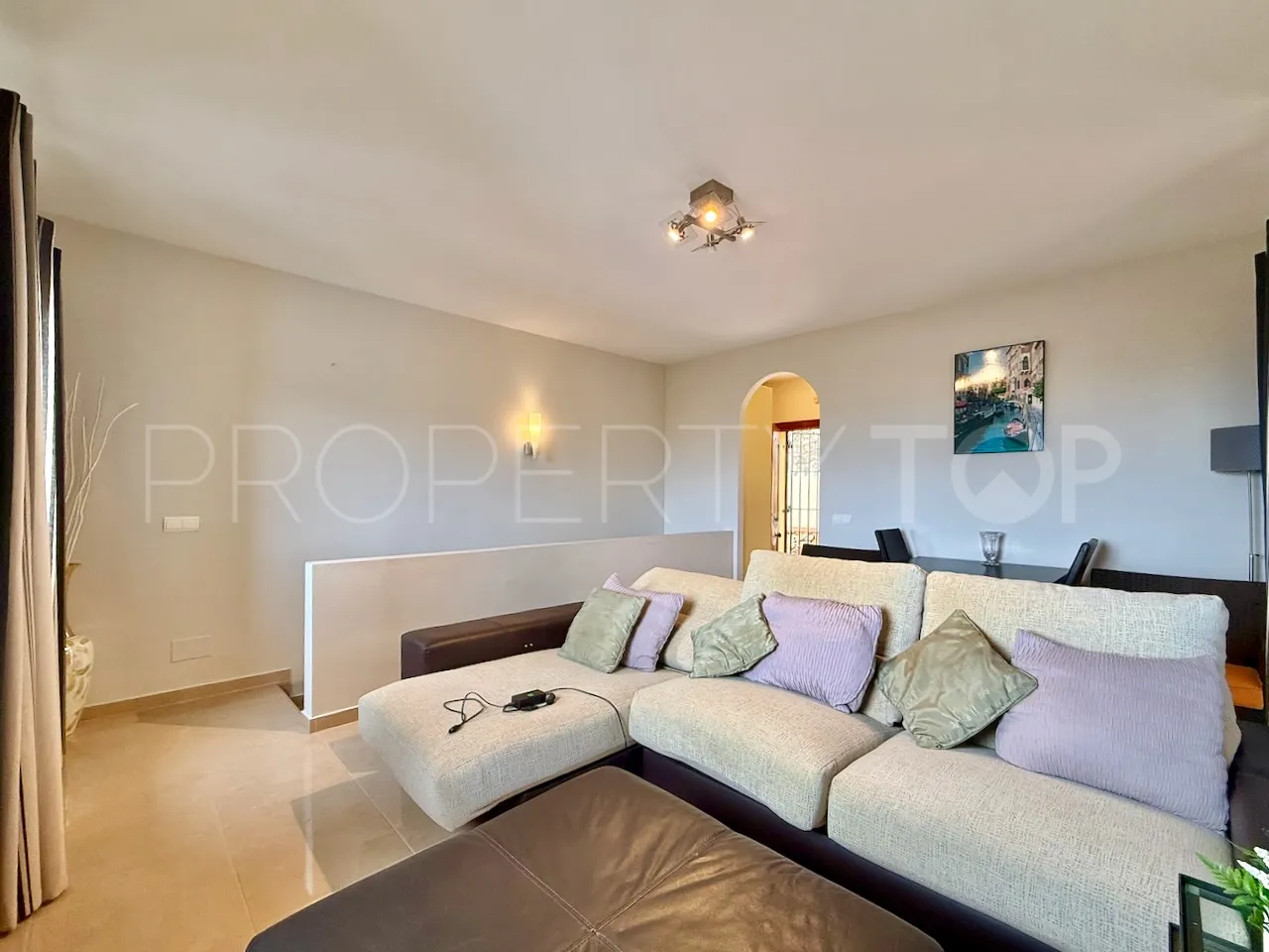 Villa en venta en La Duquesa Golf