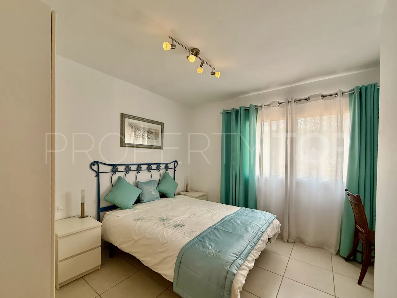Villa en venta en La Duquesa Golf