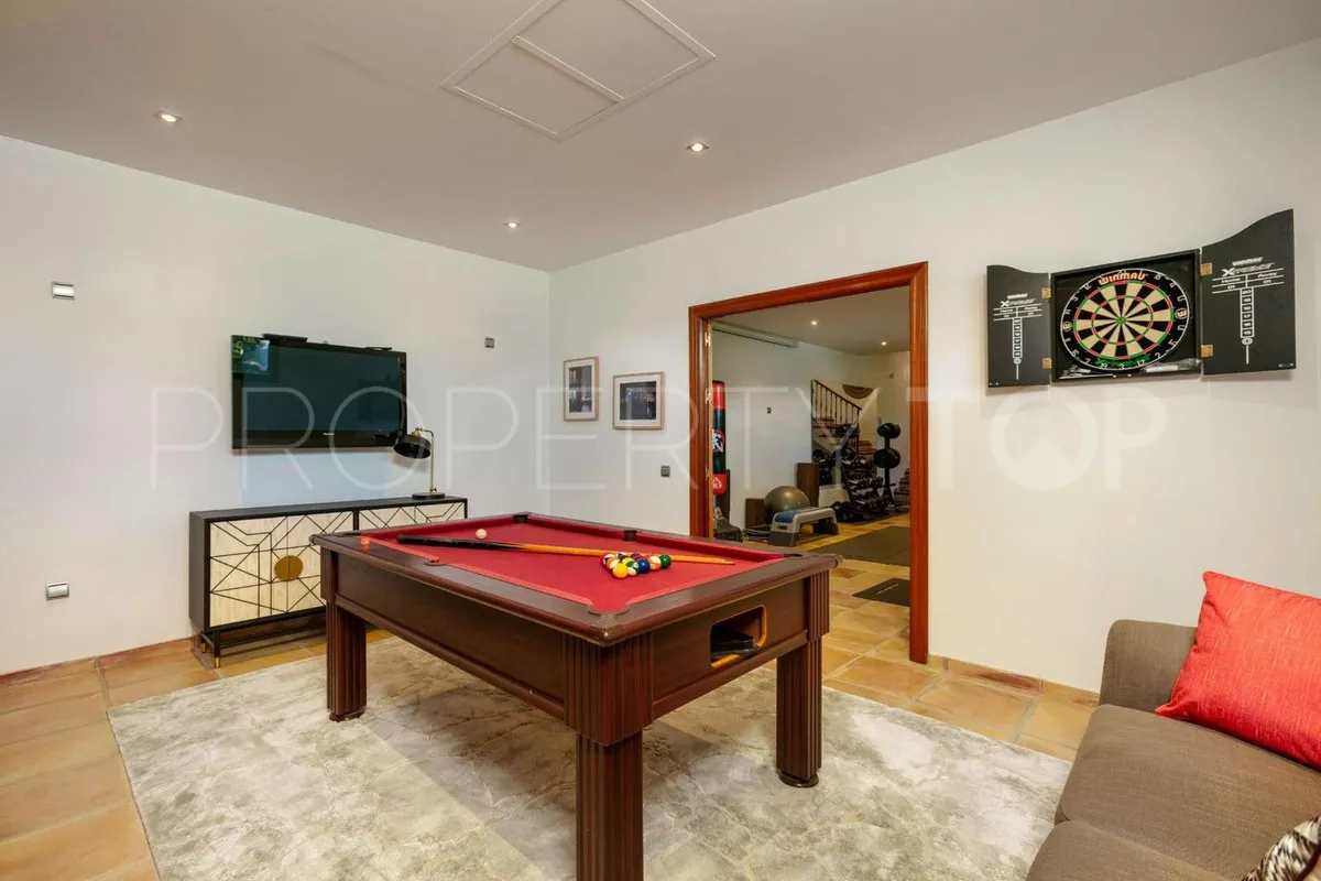 Benahavis, villa a la venta de 4 dormitorios