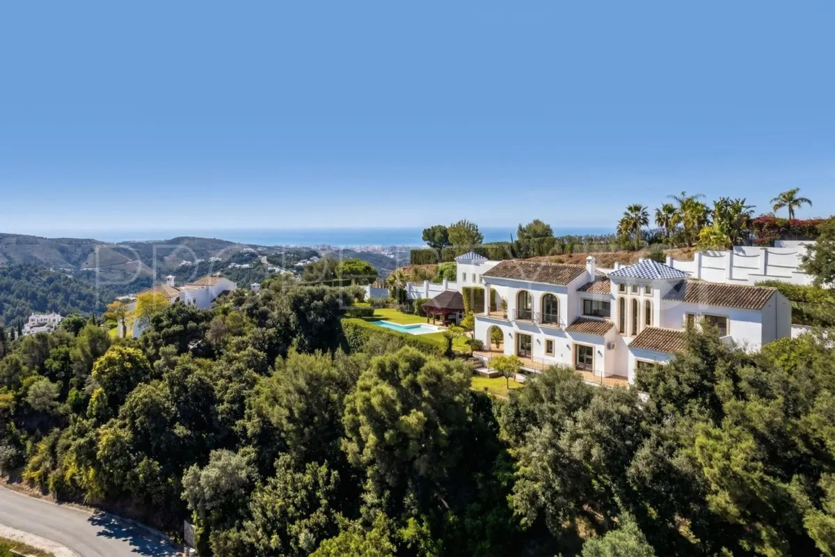 Benahavis, villa a la venta de 4 dormitorios