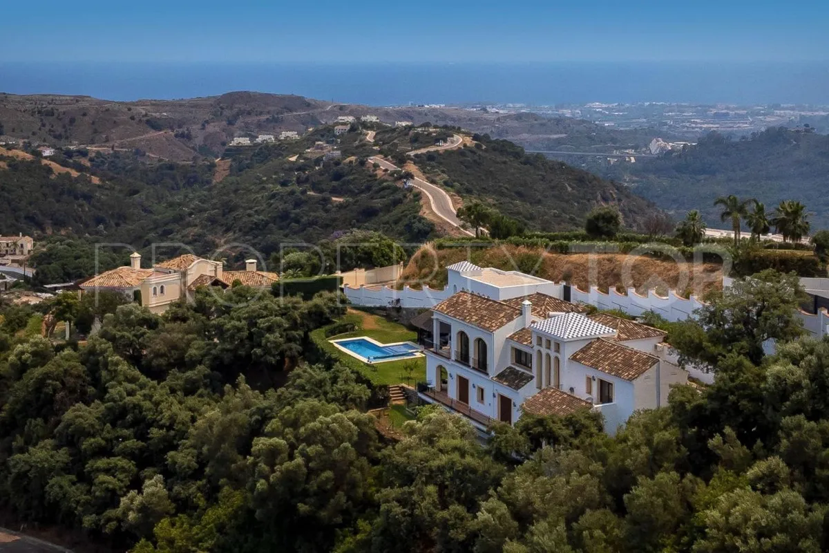 Benahavis, villa a la venta de 4 dormitorios