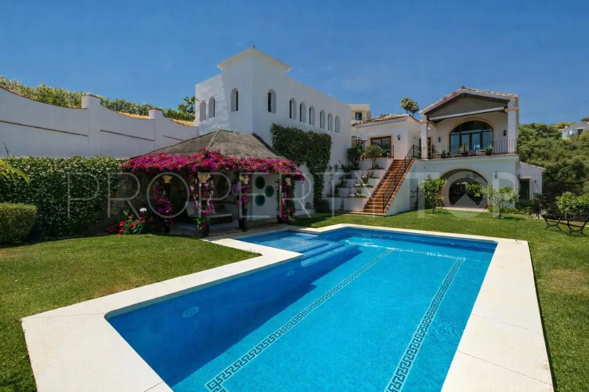 Benahavis, villa a la venta de 4 dormitorios