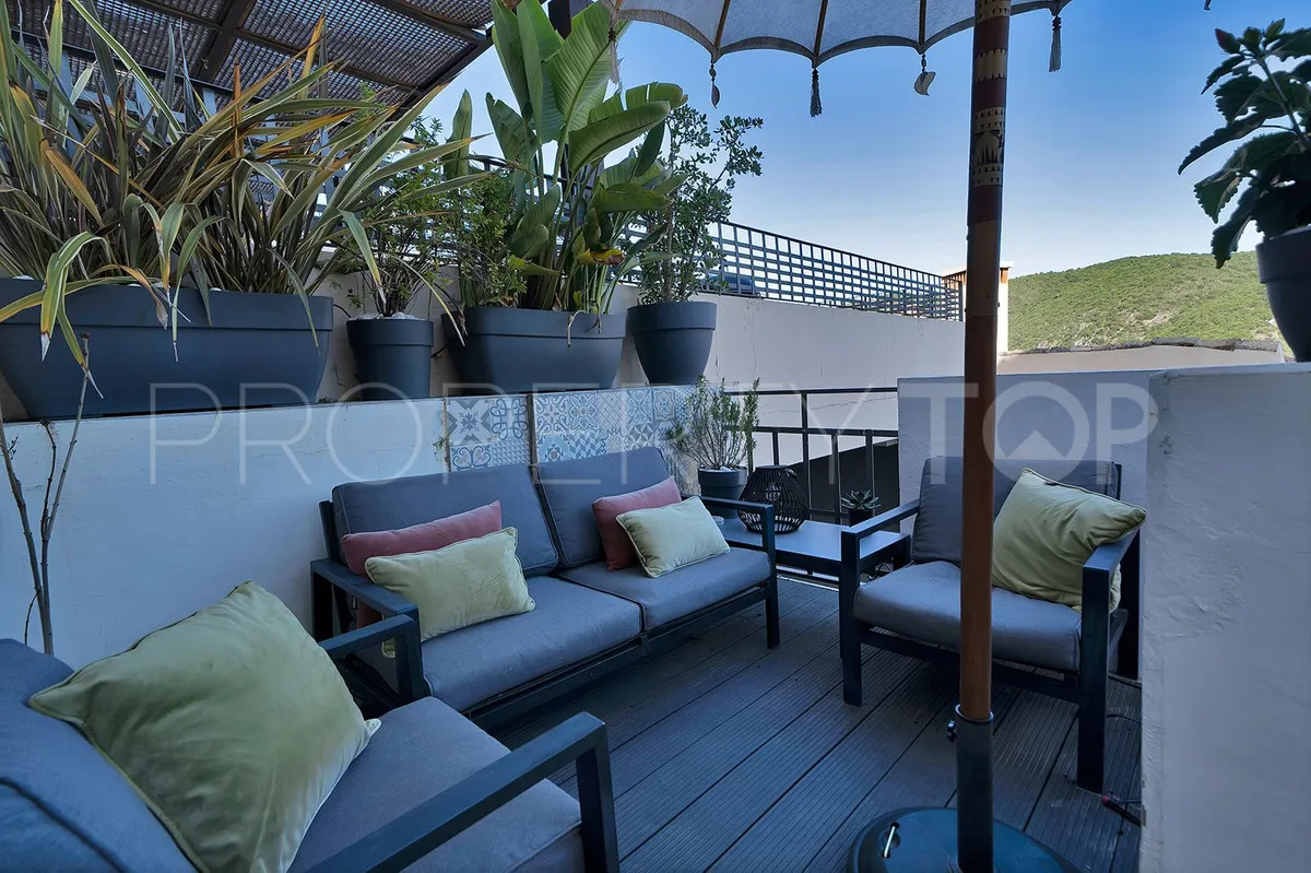 Benahavis 4 bedrooms town house for sale
