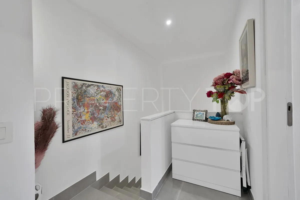 Benahavis 4 bedrooms town house for sale