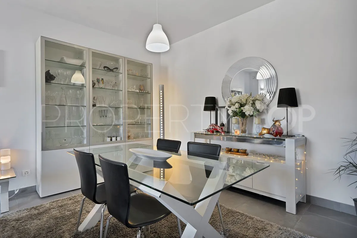 Benahavis 4 bedrooms town house for sale
