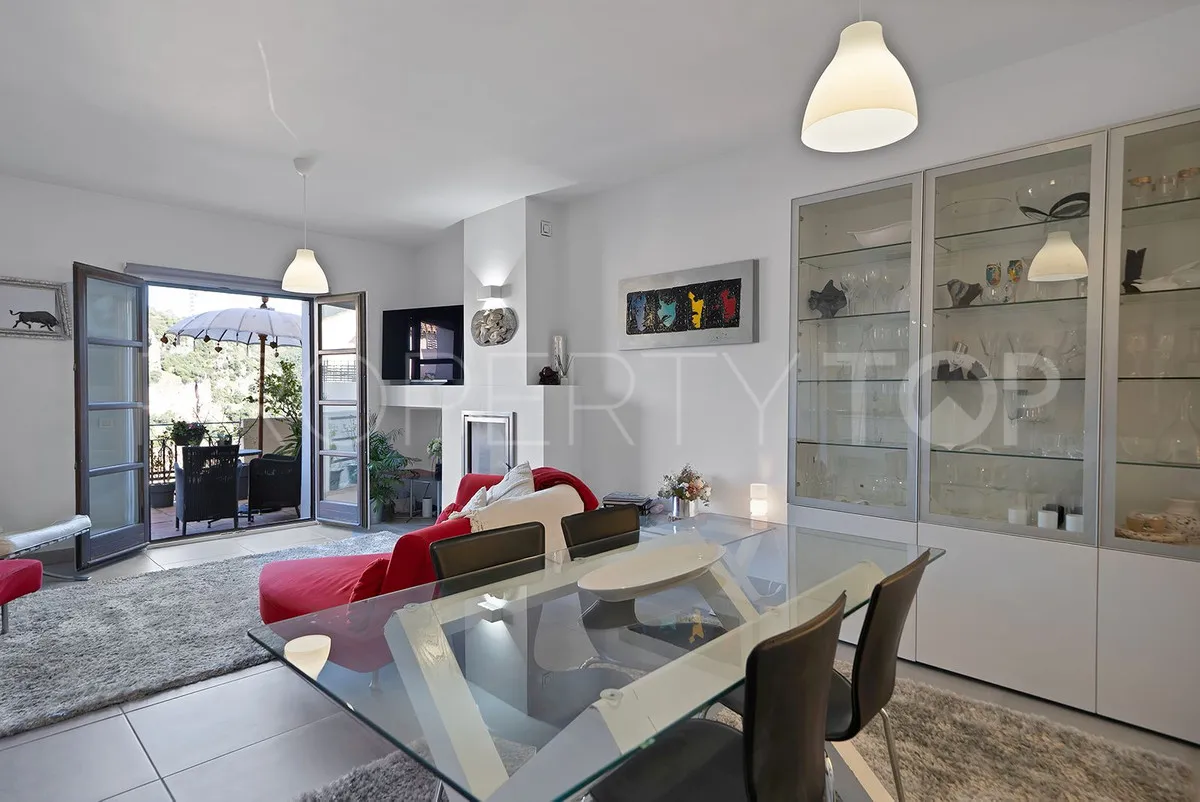 Benahavis 4 bedrooms town house for sale