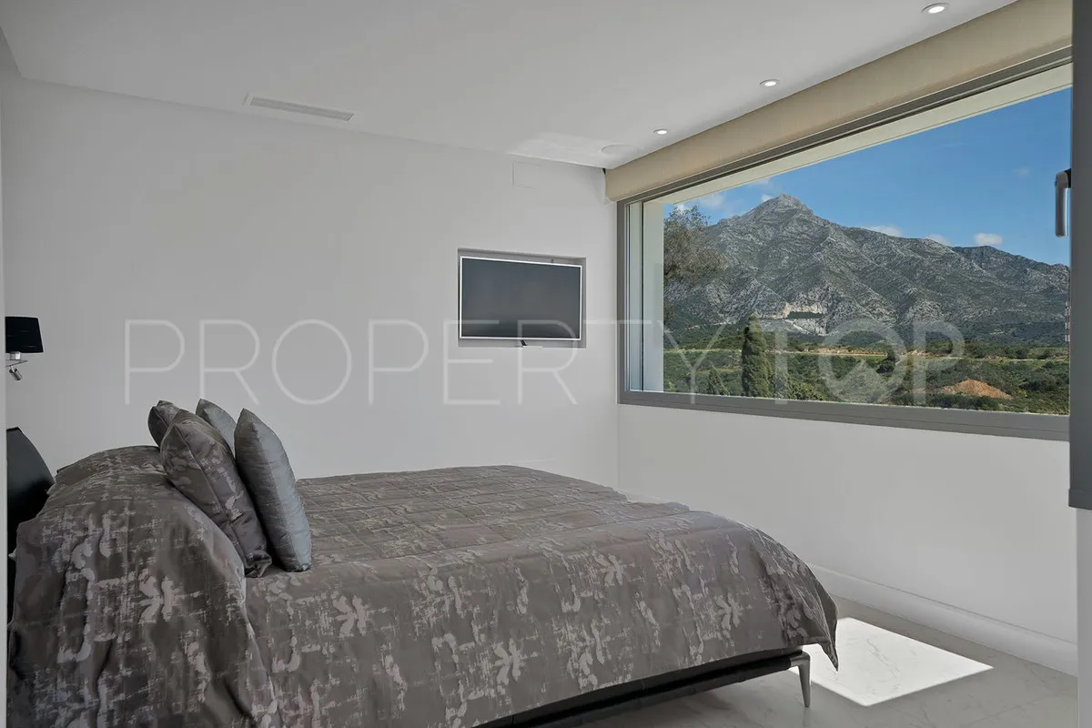 Nueva Andalucia, villa en venta de 4 dormitorios