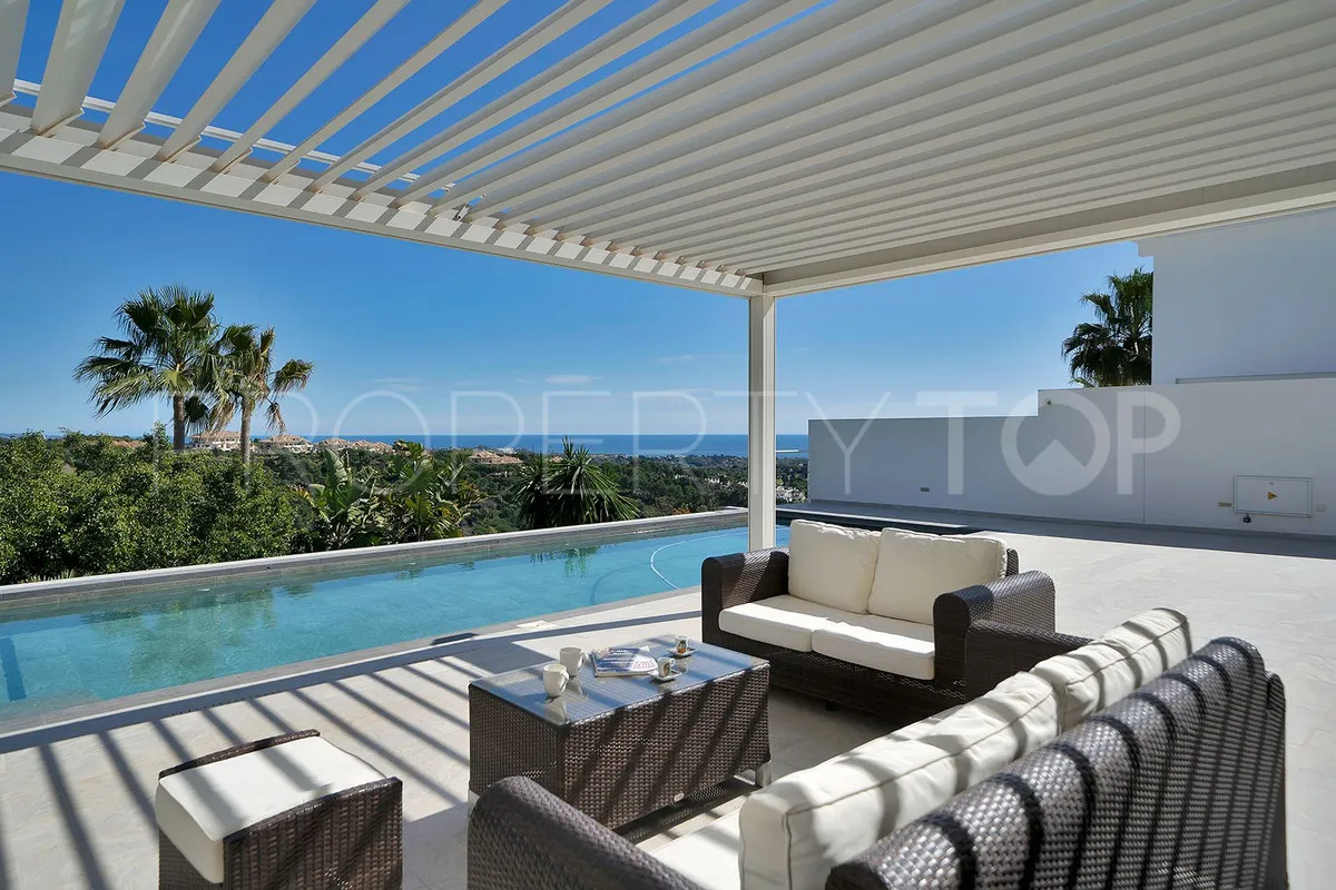 Nueva Andalucia, villa en venta de 4 dormitorios
