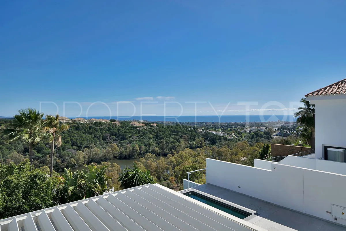 Nueva Andalucia, villa en venta de 4 dormitorios