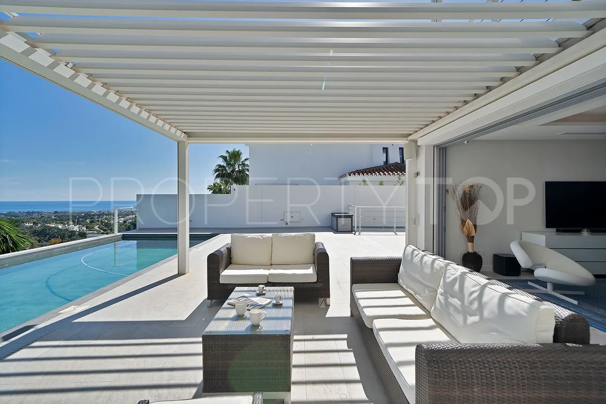 Nueva Andalucia, villa en venta de 4 dormitorios