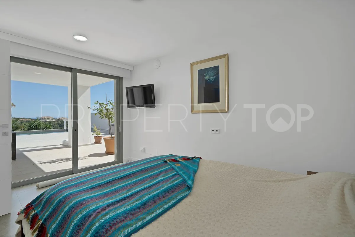 Nueva Andalucia, villa en venta de 4 dormitorios