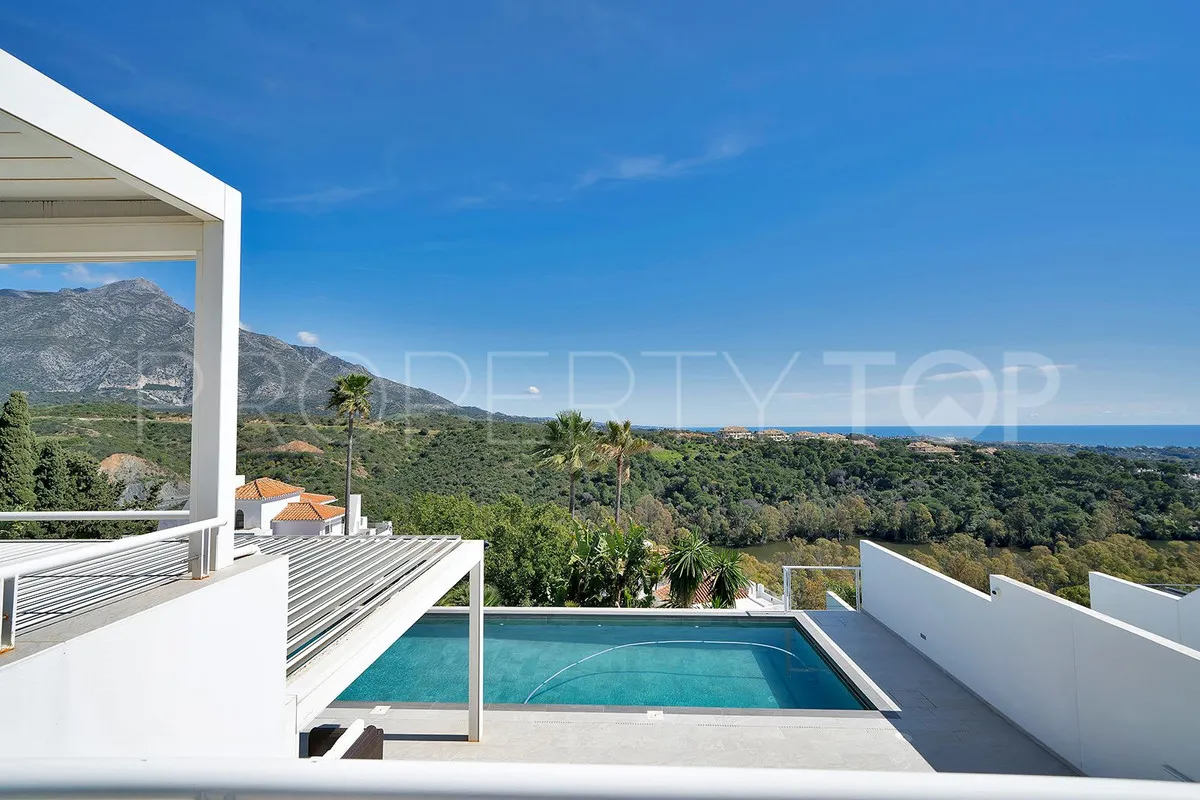 Nueva Andalucia, villa en venta de 4 dormitorios