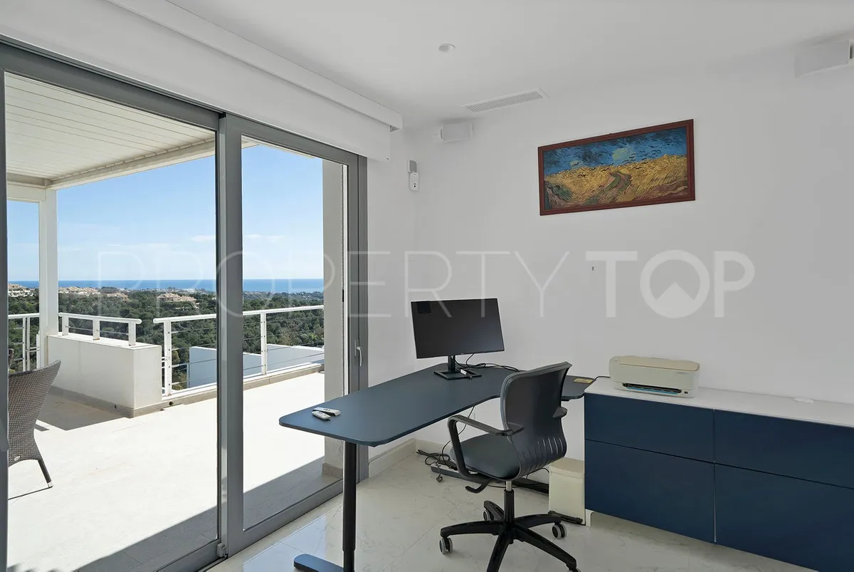 Nueva Andalucia, villa en venta de 4 dormitorios