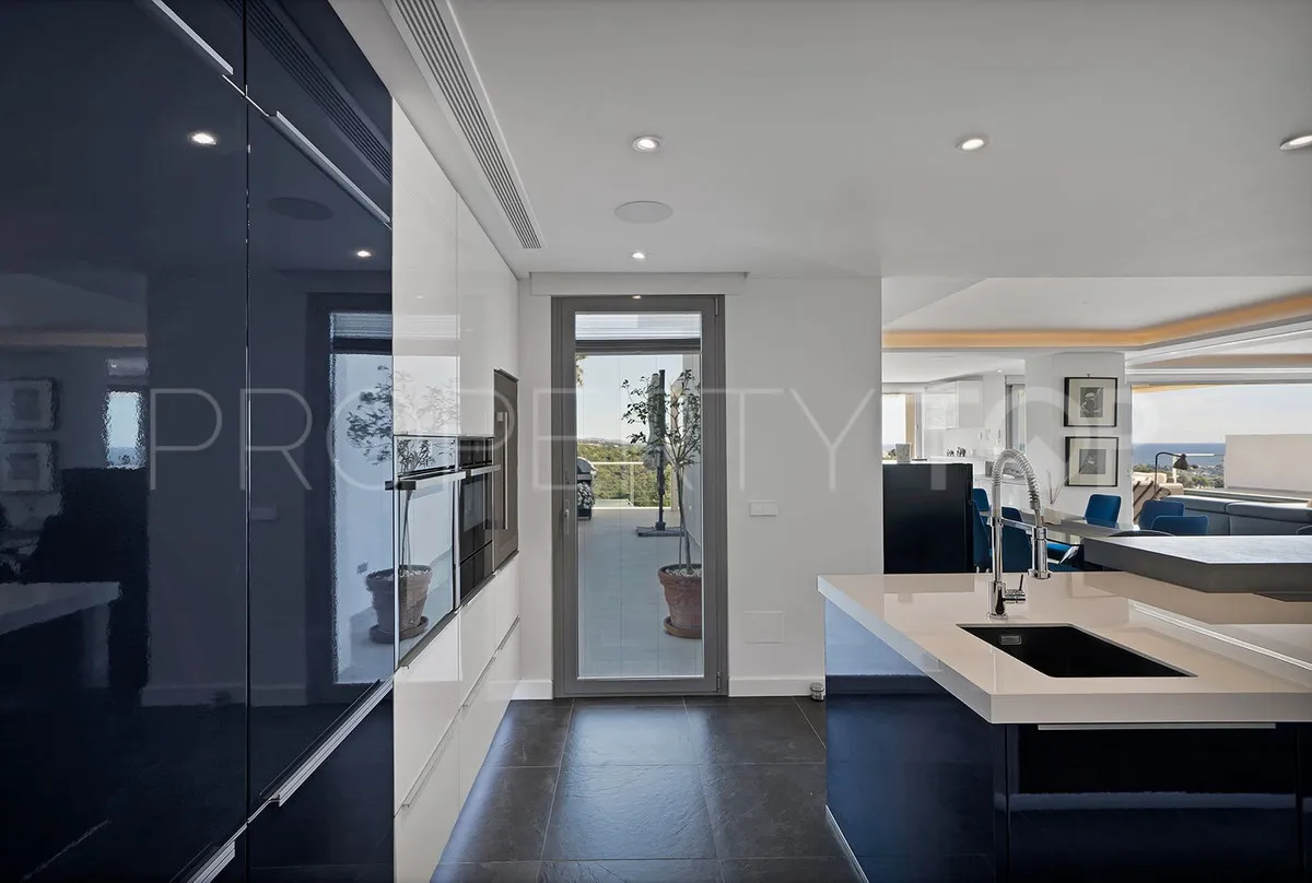 Nueva Andalucia, villa en venta de 4 dormitorios