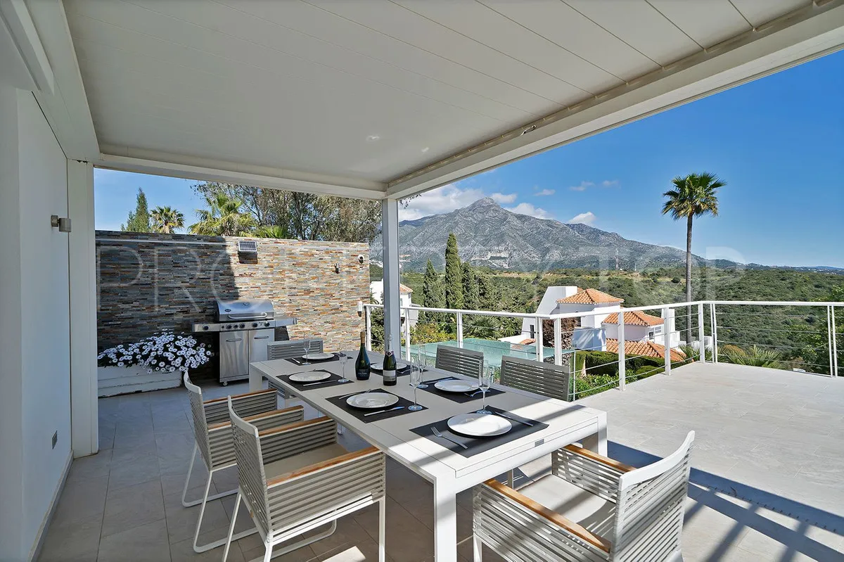 Nueva Andalucia, villa en venta de 4 dormitorios