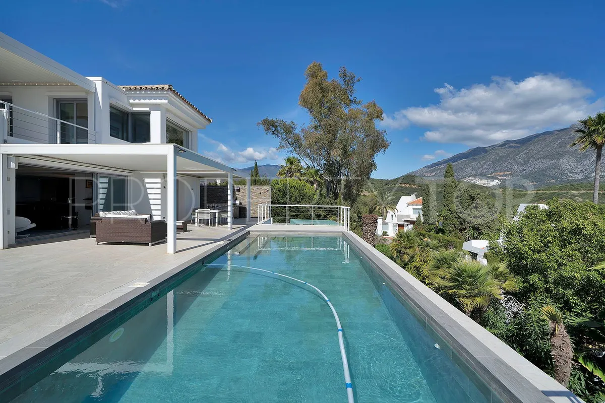 Nueva Andalucia, villa en venta de 4 dormitorios