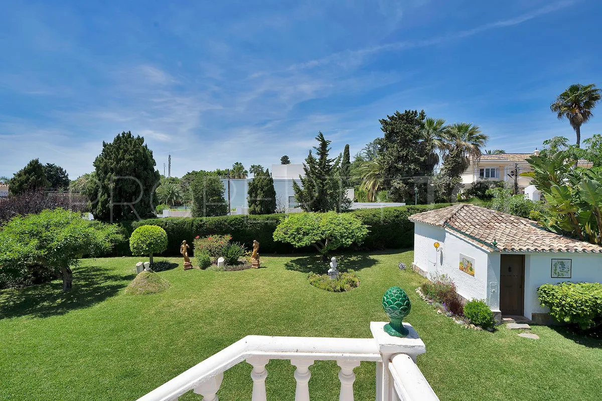 Villa a la venta en El Paraiso
