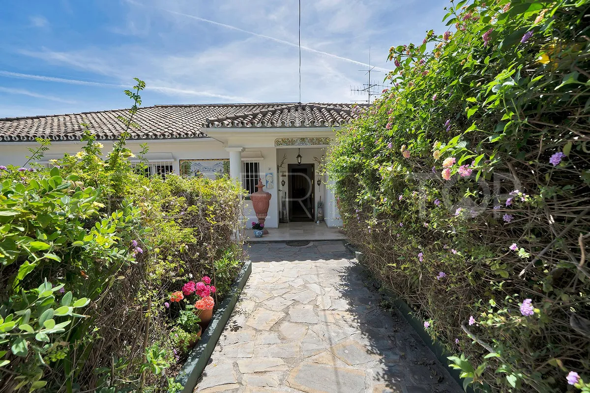 Villa a la venta en El Paraiso