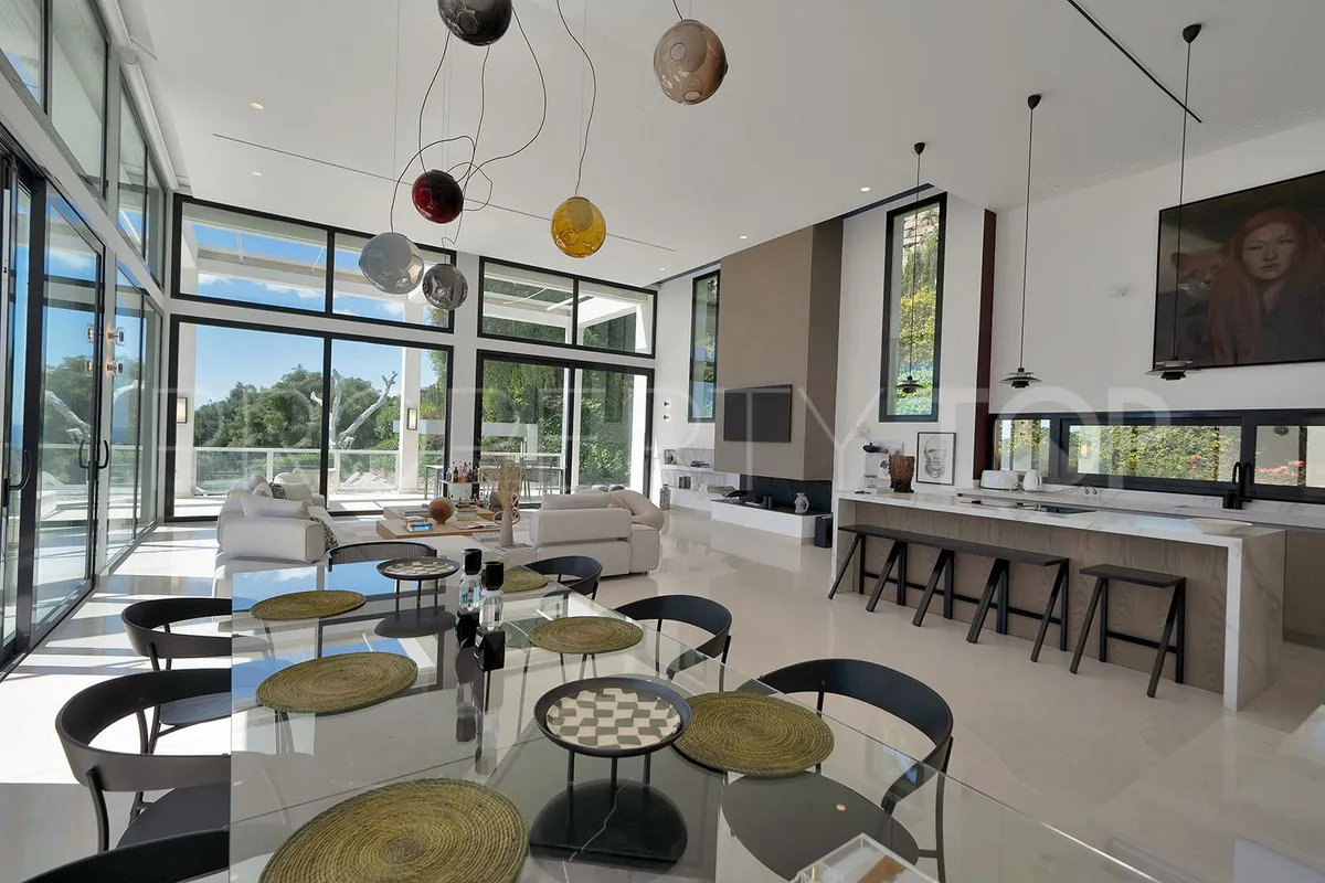 Villa de 5 dormitorios a la venta en Monte Mayor
