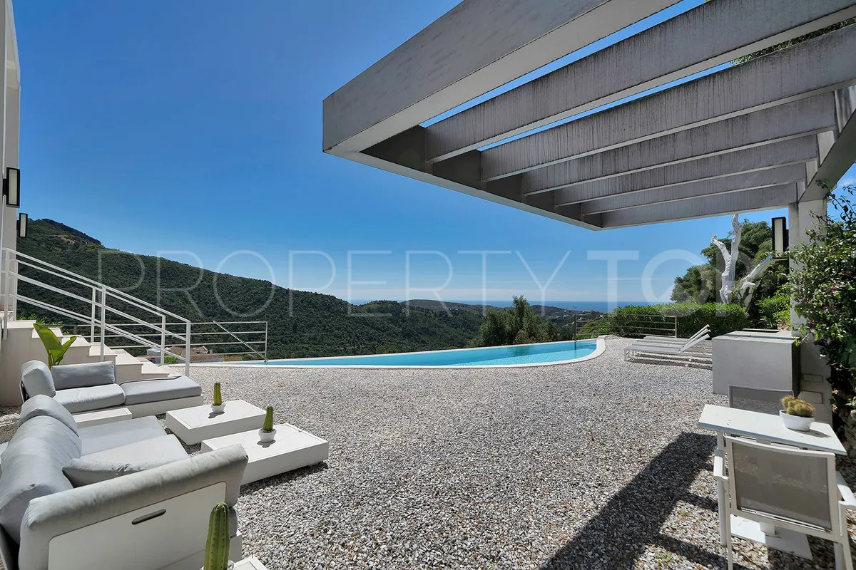 Villa de 5 dormitorios a la venta en Monte Mayor