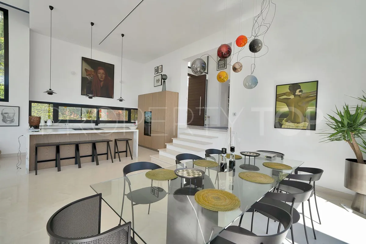 Villa de 5 dormitorios a la venta en Monte Mayor